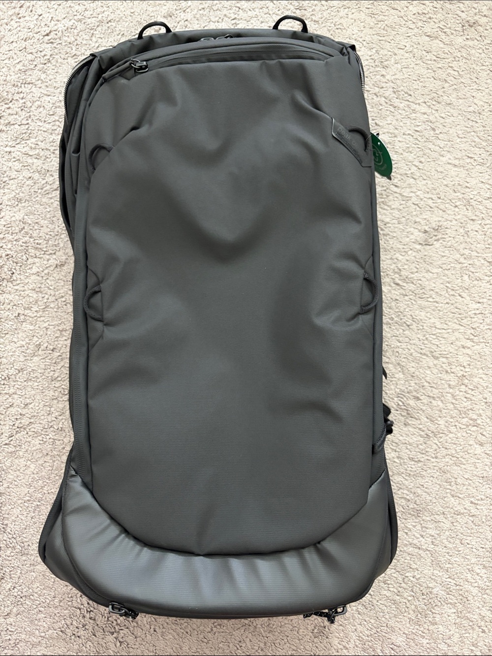 Men's Gray Travel Backpack - Versatile Everyday Carry